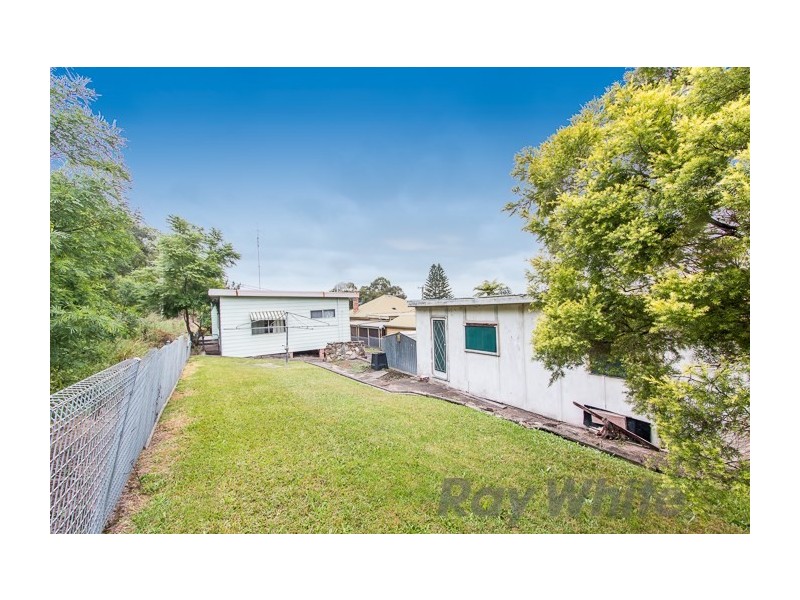 3 Heshbon Street, Gateshead NSW 2290