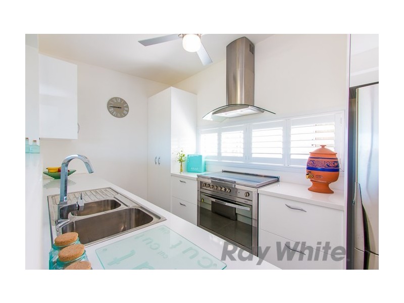 50 Thompson Road, Speers Point NSW 2284