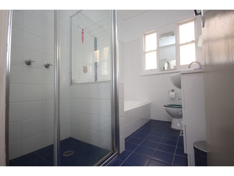 93 Wommara Avenue, Belmont NSW 2280