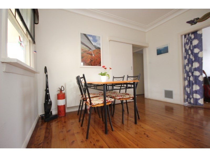 93 Wommara Avenue, Belmont NSW 2280