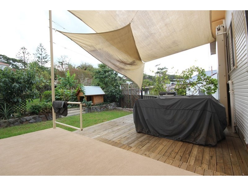 93 Wommara Avenue, Belmont NSW 2280