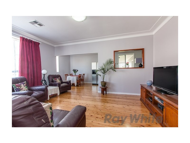 14 Velinda Street, Edgeworth NSW 2285