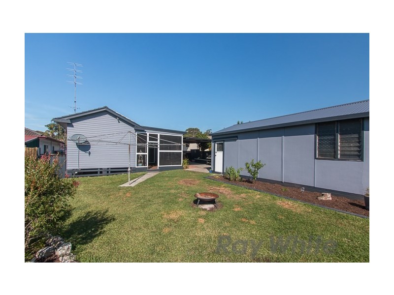 14 Velinda Street, Edgeworth NSW 2285