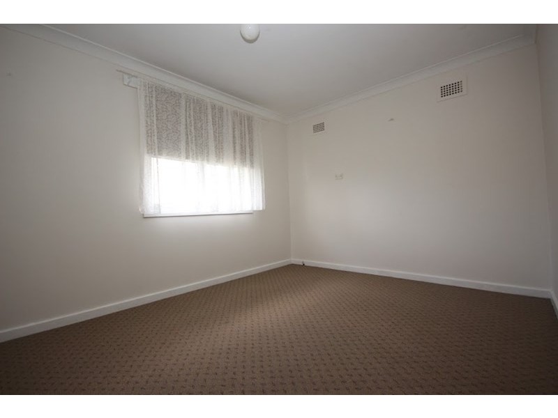 15 Milton Street, Hamilton NSW 2303