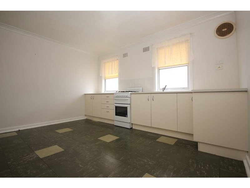 15 Milton Street, Hamilton NSW 2303