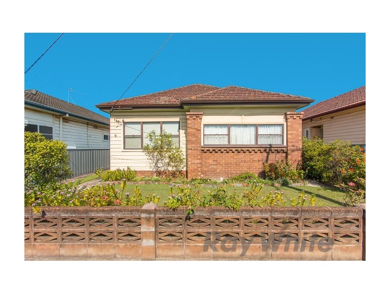 9 Hay Street, Mayfield NSW 2304
