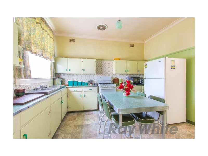 9 Hay Street, Mayfield NSW 2304