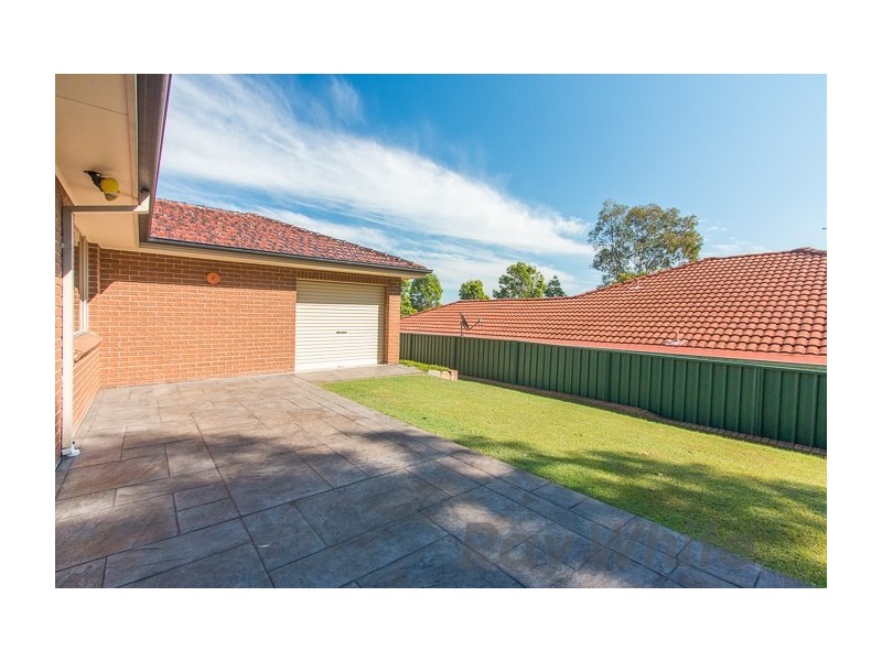 10 Basswood Crescent, Fletcher NSW 2287