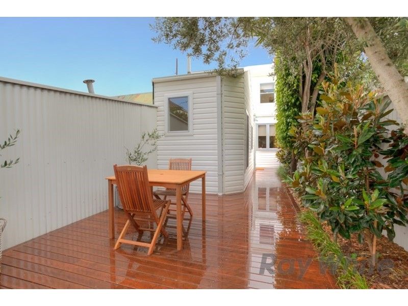 8 Hargrave Street, Carrington NSW 2294