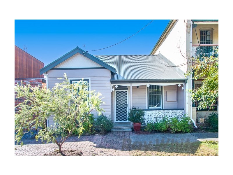 52 Hebburn Street, Hamilton East NSW 2303