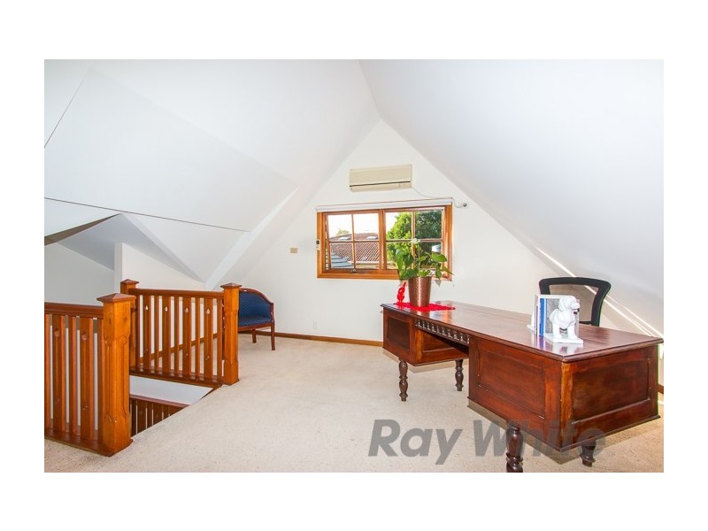 1 Pangari Place, Lambton NSW 2299