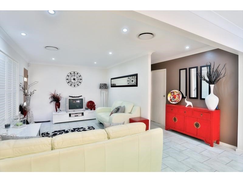 252 McCaffrey Drive, Rankin Park NSW 2287