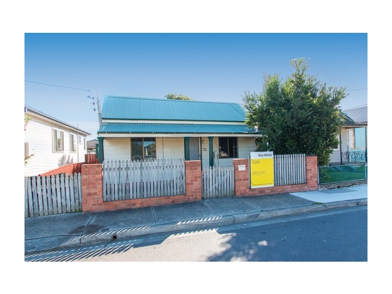32 Sunnyside Street, Mayfield NSW 2304