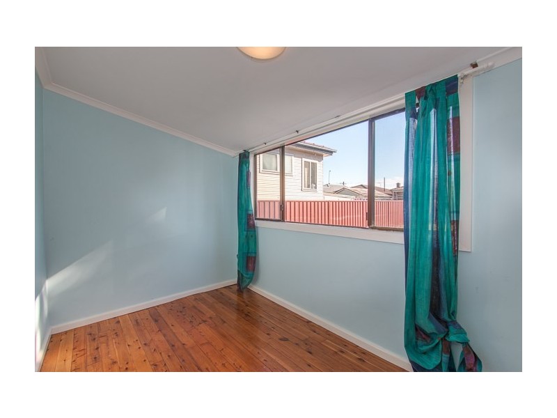 32 Sunnyside Street, Mayfield NSW 2304