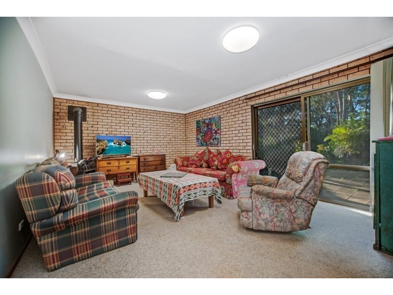 37 Kenton Crescent, Valentine NSW 2280