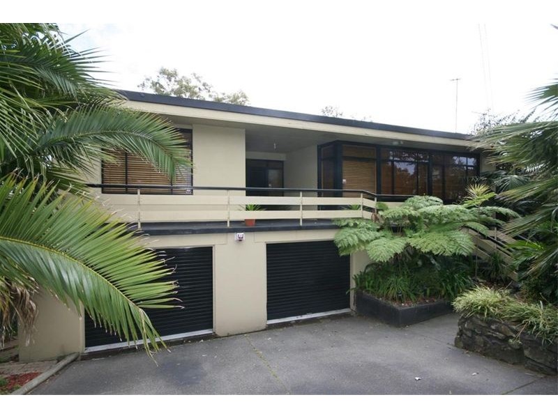 4 Cardiff Road, New Lambton Heights NSW 2305