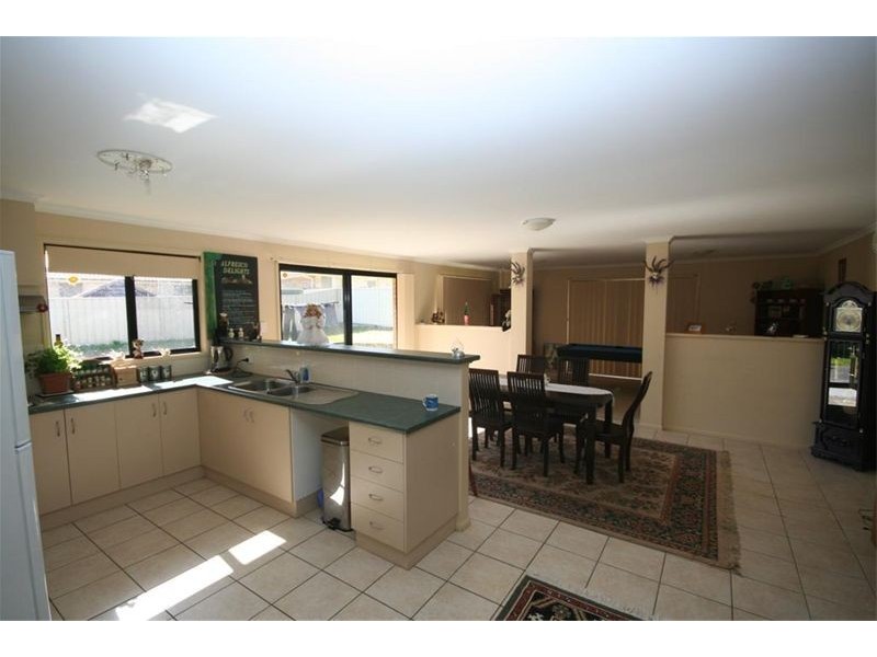10 Tomaree Way, Maryland NSW 2287