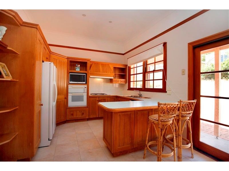 15 Henry Street, Merewether NSW 2291