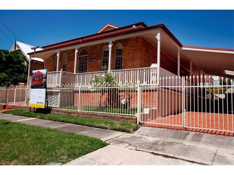 15 Henry Street, Merewether NSW 2291