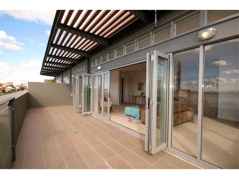 16/113 King Street, Newcastle NSW 2300