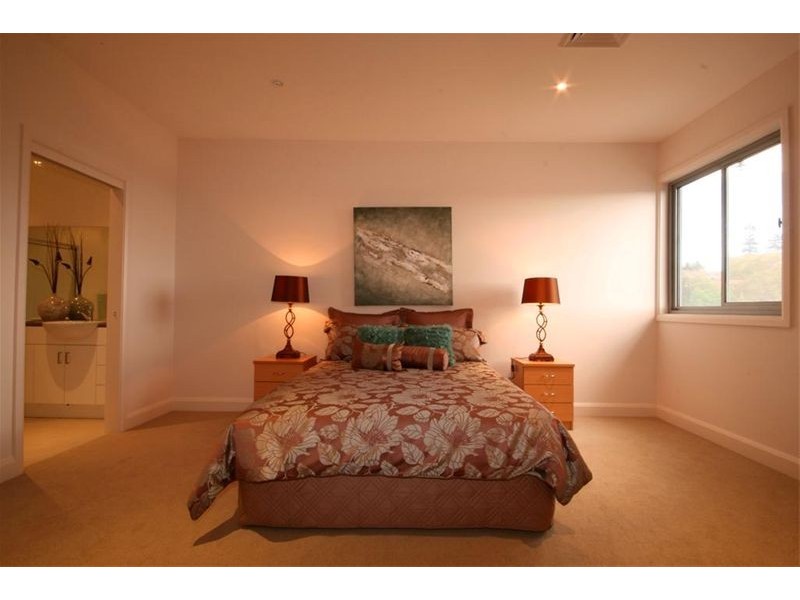 16/113 King Street, Newcastle NSW 2300