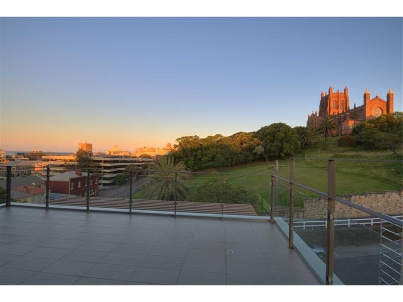 17/113 King Street, Newcastle NSW 2300