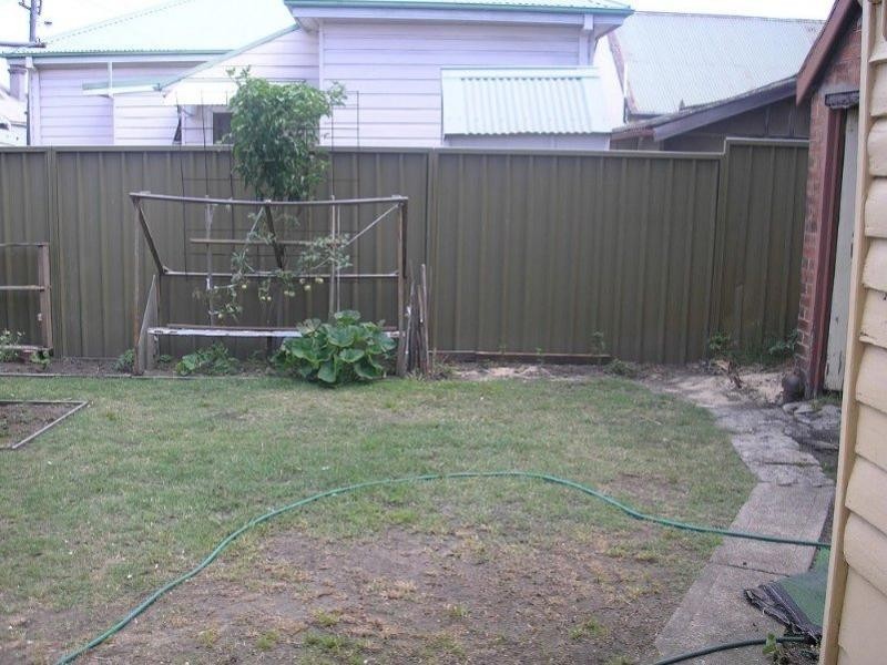 16 Robert Street, Wickham NSW 2293