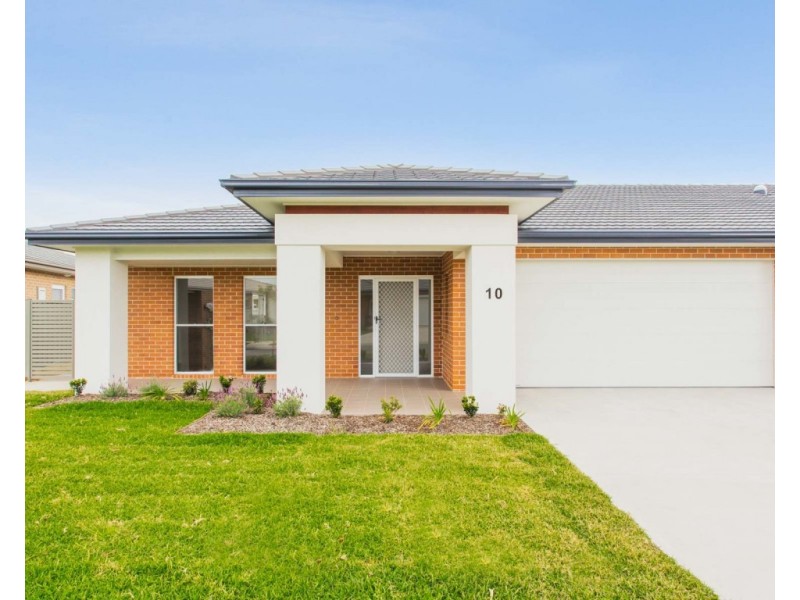 12 Cockatoo Court, Fullerton Cove NSW 2318