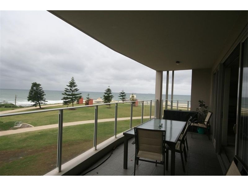 4/1 Scott Street, Newcastle NSW 2300