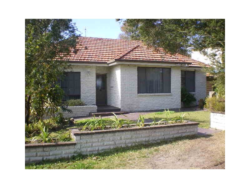 91 Garden Grove Parade, Adamstown NSW 2289