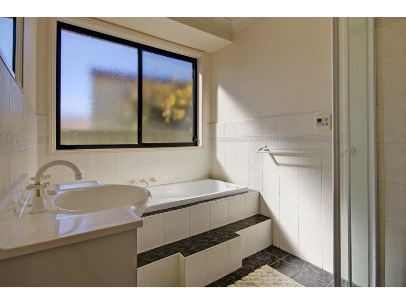 5 Carnley Avenue, New Lambton NSW 2305