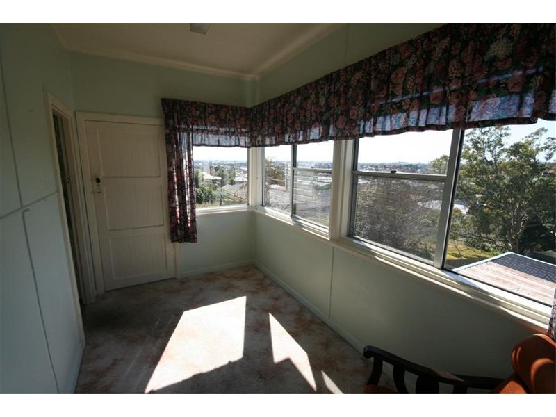 29 Brisbane Water Road, Adamstown NSW 2289