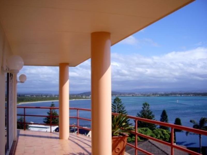 9 Diamond Close, Swansea Heads NSW 2281