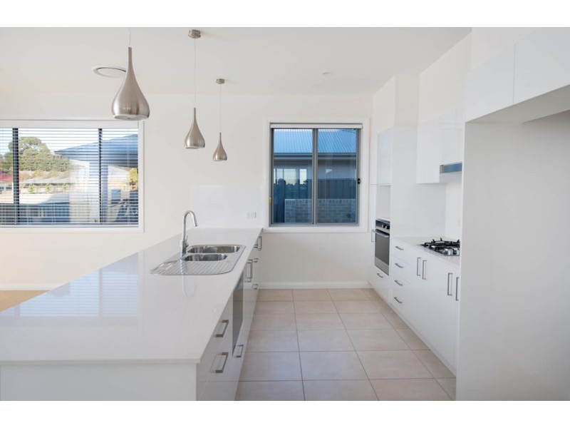 32/20 Olney Road, Adamstown NSW 2289