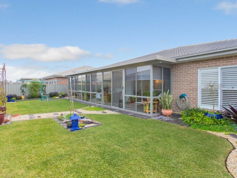 6 Brushtail Place, Fullerton Cove NSW 2318