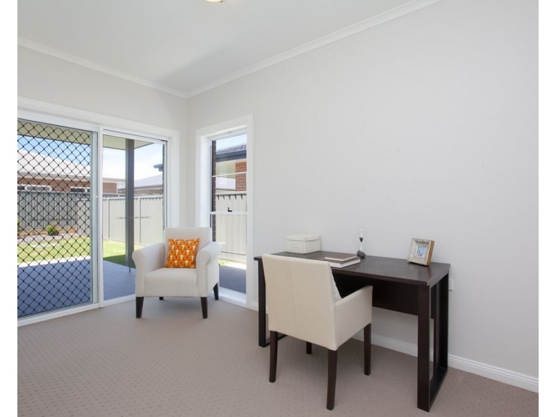 3 Cockatoo Court, Fullerton Cove NSW 2318