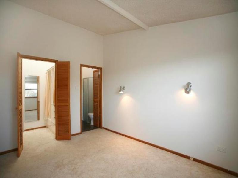 6/4 Lemnos Parade, The Hill NSW 2300