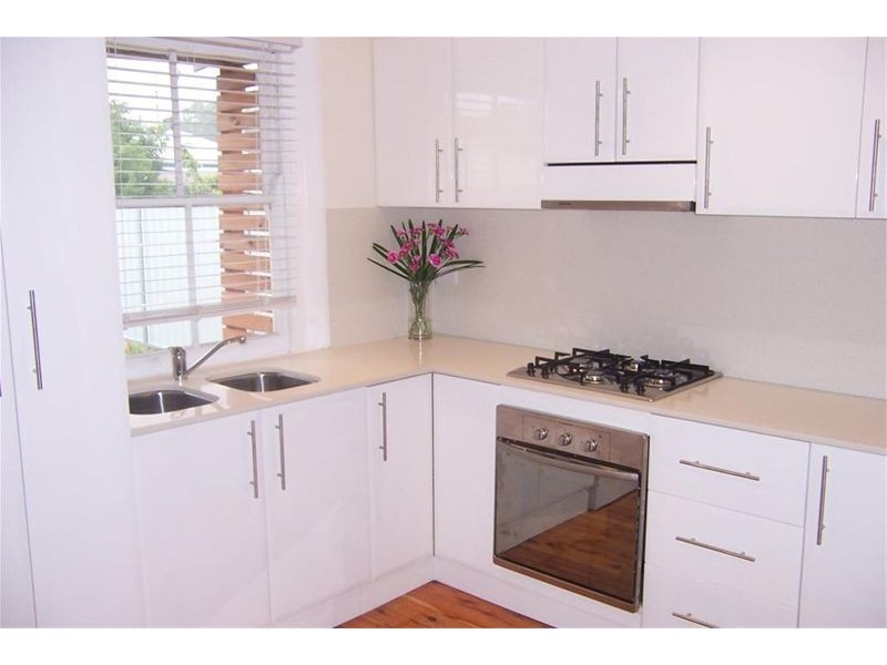 32 Gow Street, Hamilton North NSW 2292