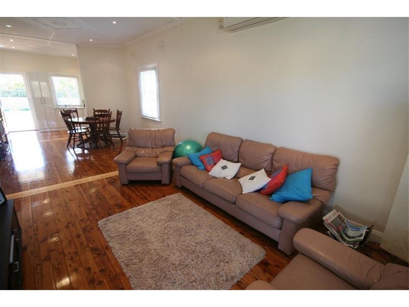 32 Gow Street, Hamilton North NSW 2292