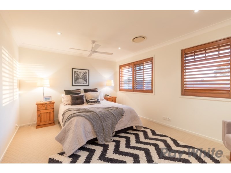 17 Regan Street, Adamstown NSW 2289