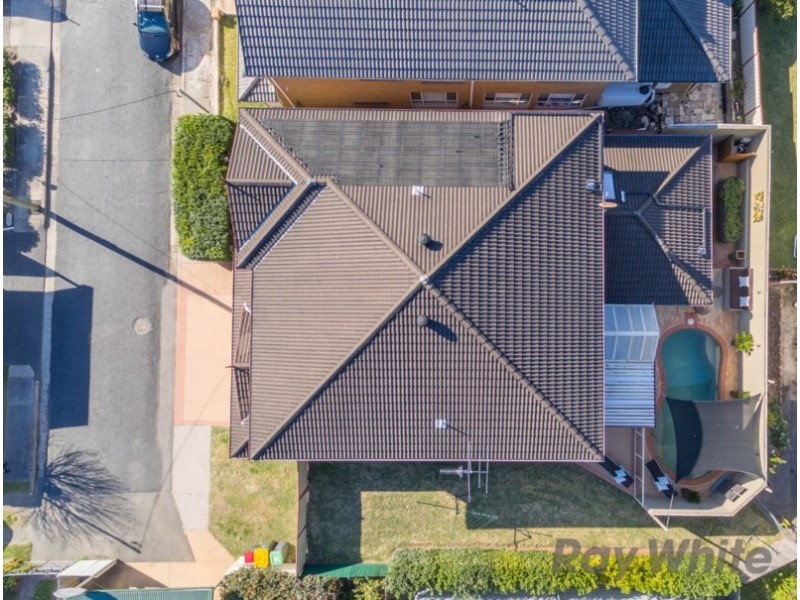 17 Regan Street, Adamstown NSW 2289