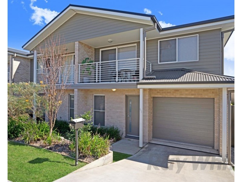 6/2 Conmurra Circuit, Shortland NSW 2307