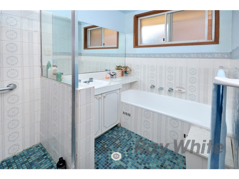 27 Chartley Street, Warners Bay NSW 2282