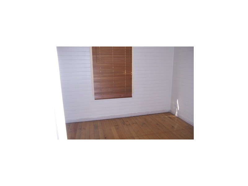 34 Henson Street, Mayfield East NSW 2304