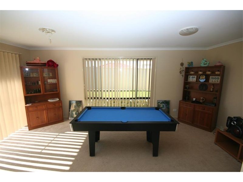 10 Tomaree Way, Maryland NSW 2287