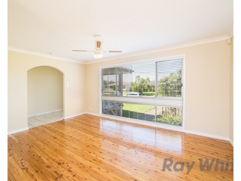 8 Renfrew Street, Edgeworth NSW 2285