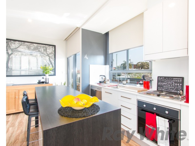 207/6-8 Charles Street, Charlestown NSW 2290