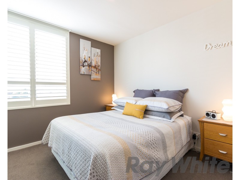 207/6-8 Charles Street, Charlestown NSW 2290