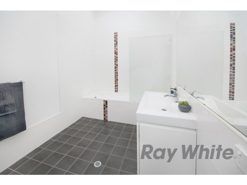 33 Fawcett Street, Mayfield NSW 2304