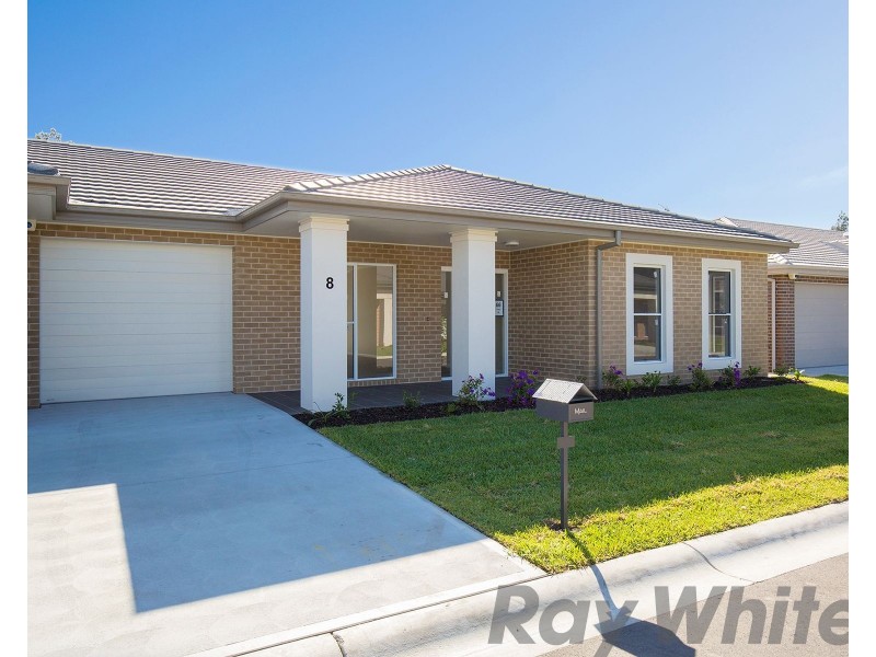 8 Cockatoo Court, Fullerton Cove NSW 2318